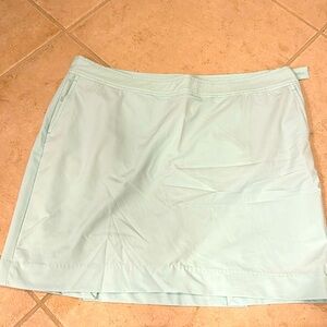 Mint golf skirt with privacy shorts built in!